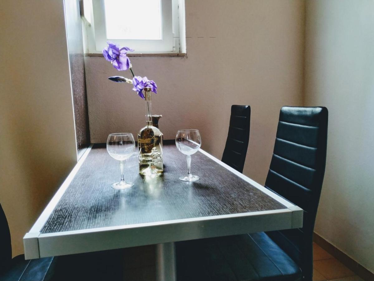 Apartments Asija 브렐라 외부 사진