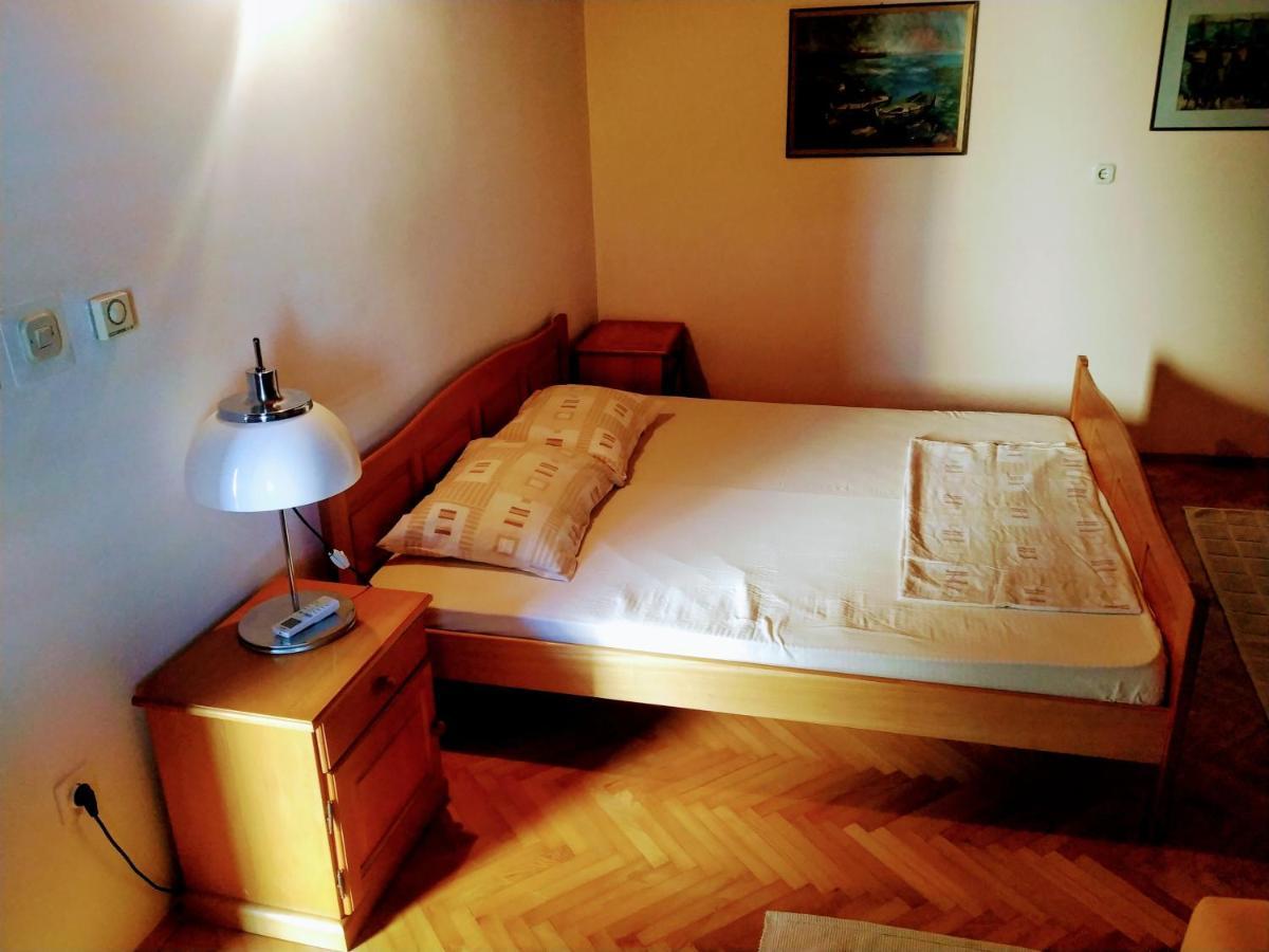 Apartments Asija 브렐라 외부 사진